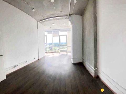 коммерческая по адресу Андрея Верхогляда ул. (Михайла Драгомирова), 2-А