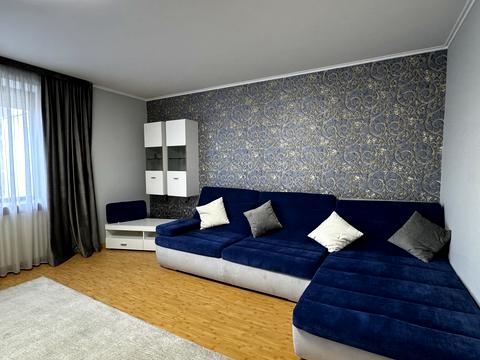 квартира за адресою В'ячеслава Чорновола вул., 1