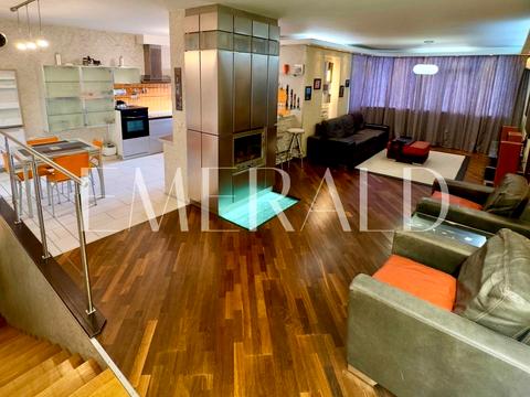 квартира по адресу Анны Ахматовой ул., 13