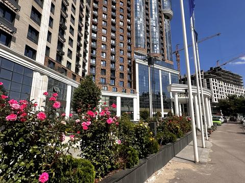 комерційна за адресою Глибочицька вул., 73