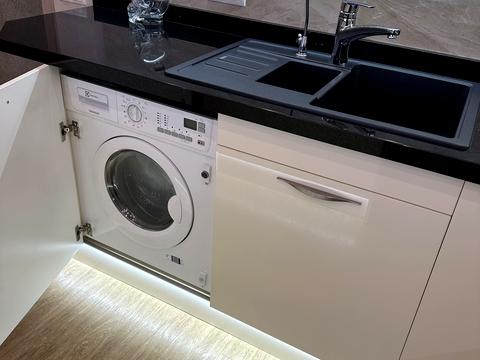 квартира по адресу Лютеранская ул., 27-29