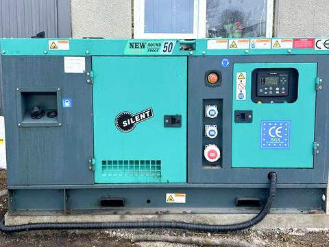 коммерческая по адресу Сільська, 1