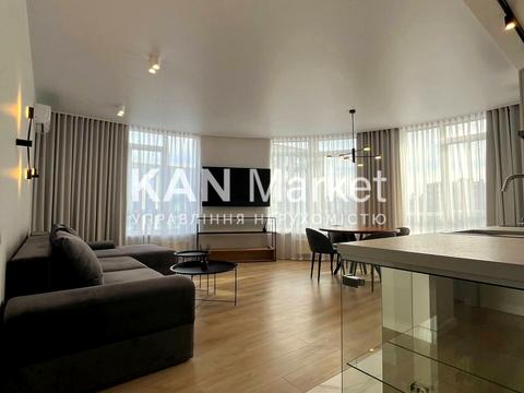 квартира за адресою Тадея Рильського бульв., 1