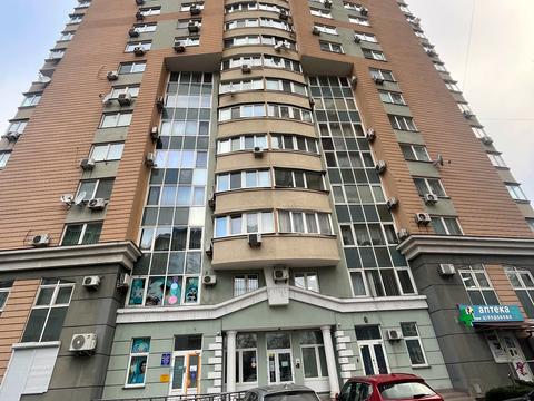 квартира по адресу Киев, Раисы Окипной ул., 10-А