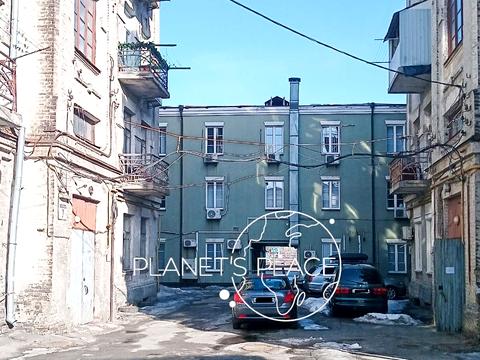 квартира по адресу Набережно-Крещатицкая ул., 7-В