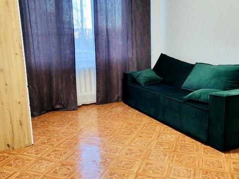 квартира за адресою Сержа Лифаря вул. (Олександра Сабурова), 5