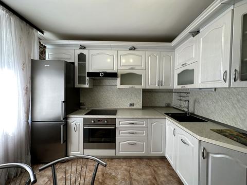 квартира по адресу Набережная Победы ул., 130