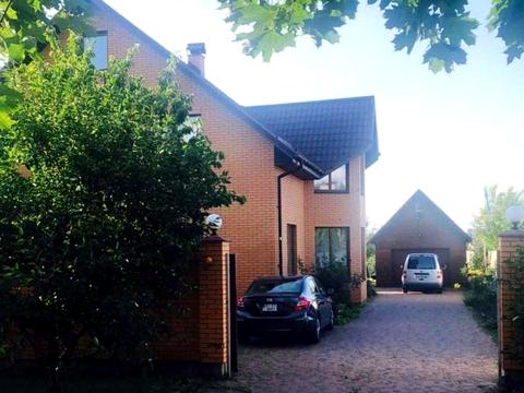 дом по адресу комарова