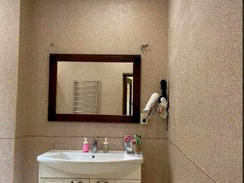 дом по адресу комарова