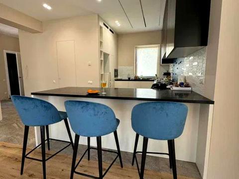 дом по адресу с. Вишенки, квітуча