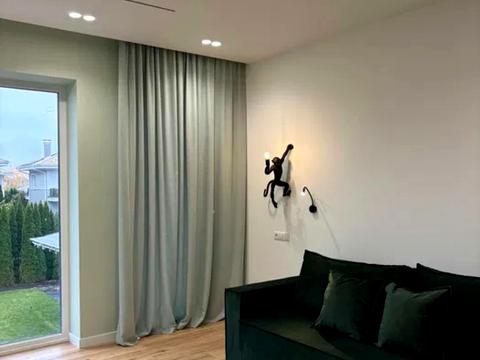 дом по адресу с. Вишенки, квітуча