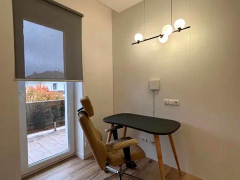 дом по адресу с. Вишенки, квітуча