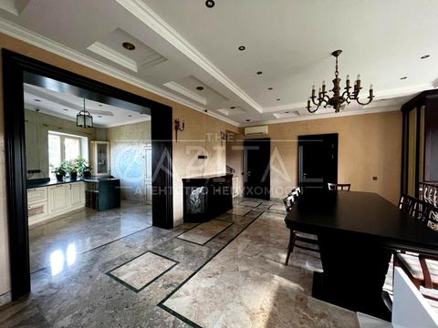 будинок за адресою Андрія Малишка