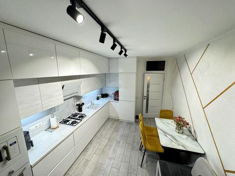 квартира за адресою Івано-Франківськ, Олександра Довженка вул., 39