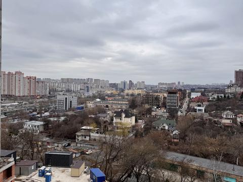 квартира за адресою Андрія Верхогляда вул. (Михайла Драгомирова), 30