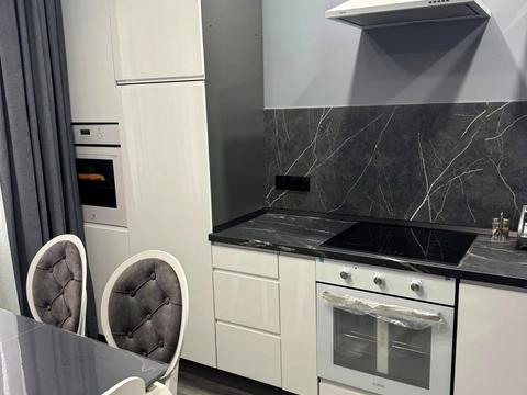 квартира за адресою Героїв 101-ї Бригади вул. (Олексія Бестужева-Рюміна), 7