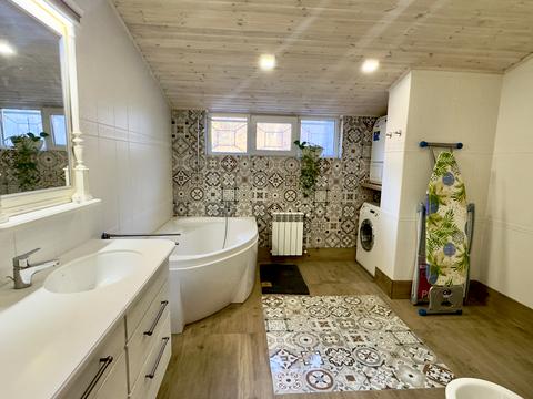 квартира за адресою Академіка Філарета Колесси вул. (), 11