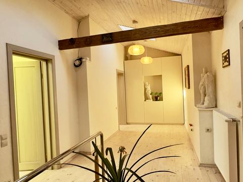 квартира за адресою Академіка Філарета Колесси вул. (), 11