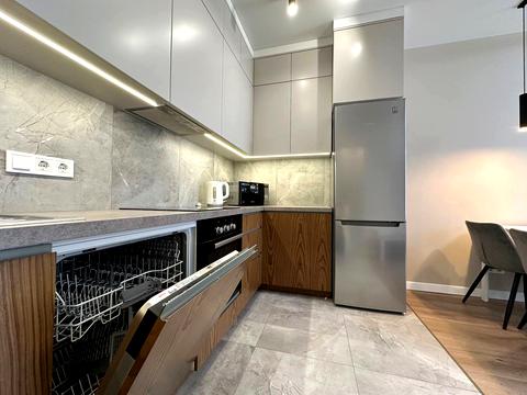 квартира за адресою Михайла Максимовича вул. (Онуфрія Трутенка), 28-Д