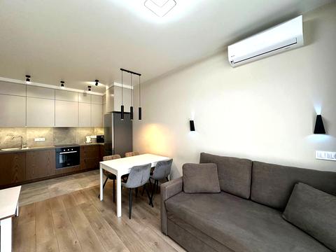 квартира за адресою Михайла Максимовича вул. (Онуфрія Трутенка), 28-Д