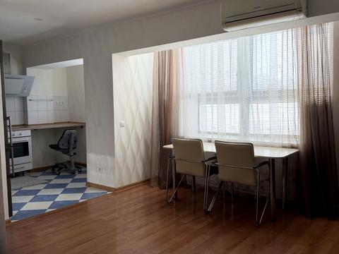 квартира за адресою Київ, Анни Ахматової вул., 5