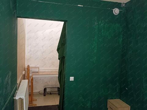 комерційна за адресою Київ, Володимира Івасюка просп. (Героїв Сталінграду), 8