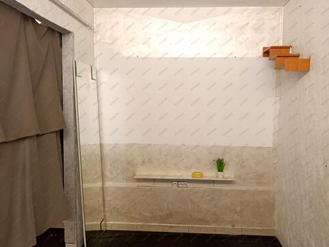 комерційна за адресою Київ, Володимира Івасюка просп. (Героїв Сталінграду), 8