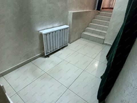 комерційна за адресою Київ, Володимира Івасюка просп. (Героїв Сталінграду), 8