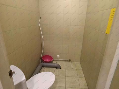 комерційна за адресою Київ, Володимира Івасюка просп. (Героїв Сталінграду), 8