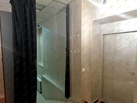 комерційна за адресою Київ, Володимира Івасюка просп. (Героїв Сталінграду), 8