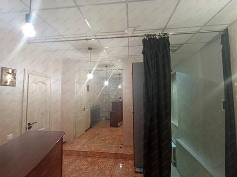 комерційна за адресою Київ, Володимира Івасюка просп. (Героїв Сталінграду), 8