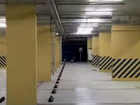 паркомісце за адресою Берковецька вул., 4-Д