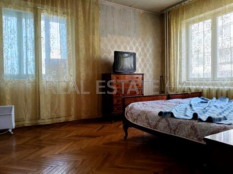 квартира за адресою Микільсько-Слобідська вул., 4-Б