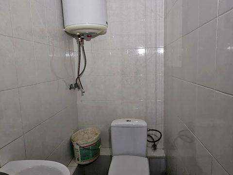 комерційна за адресою Олександра Поля просп. (Кірова), 68