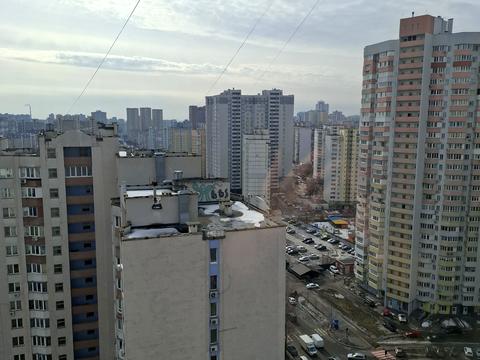 квартира за адресою Драгоманова вул., 1-Б