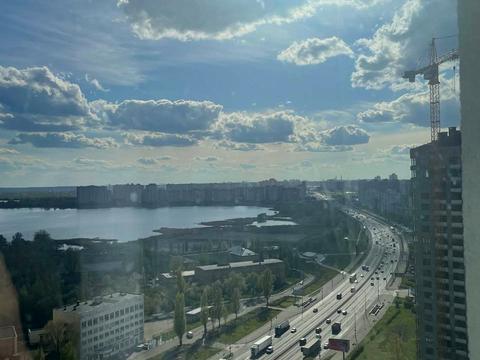 квартира за адресою Київ, Миколи Бажана просп., 17-А