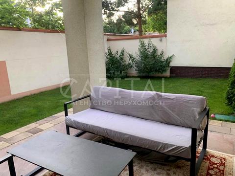 будинок за адресою Київ, вул. Товарна, 24Б