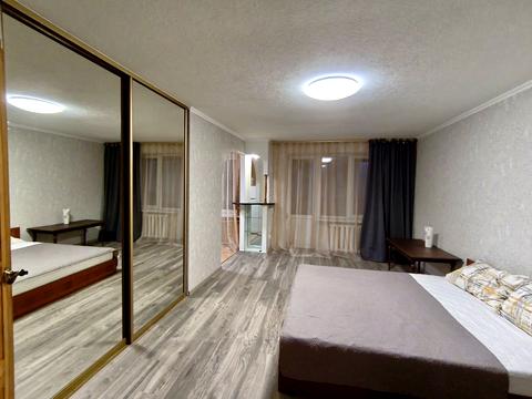 квартира за адресою Верховної Ради бульв., 29