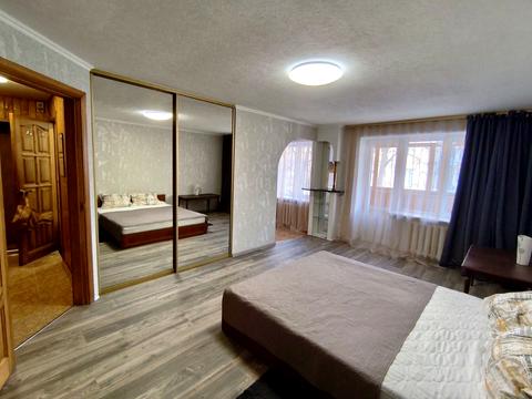 квартира за адресою Верховної Ради бульв., 29