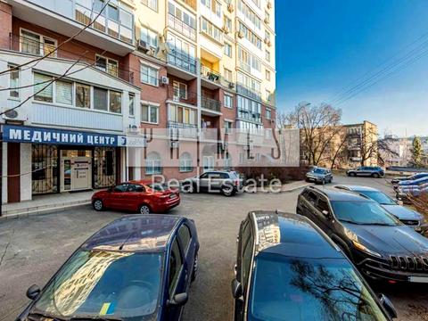 комерційна за адресою Сирецька вул., 32