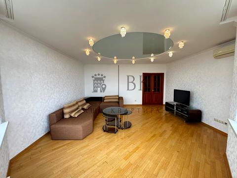 квартира за адресою Генерала Генадія Воробйова вул. (Курська), 13-Е