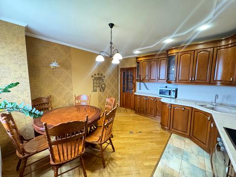 квартира за адресою Генерала Генадія Воробйова вул. (Курська), 13-Е