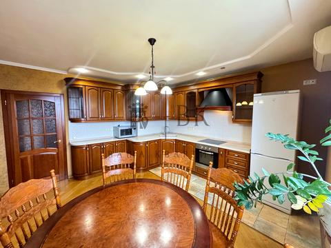 квартира за адресою Генерала Генадія Воробйова вул. (Курська), 13-Е