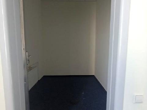 комерційна за адресою Миколи Міхновського бульв. (Дружби народів), 19