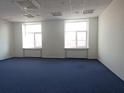 комерційна за адресою Миколи Міхновського бульв. (Дружби народів), 19