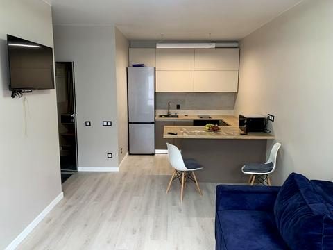 квартира за адресою Салютна вул., 2к20