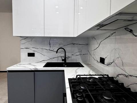 будинок за адресою Михайла Булгакова вул.