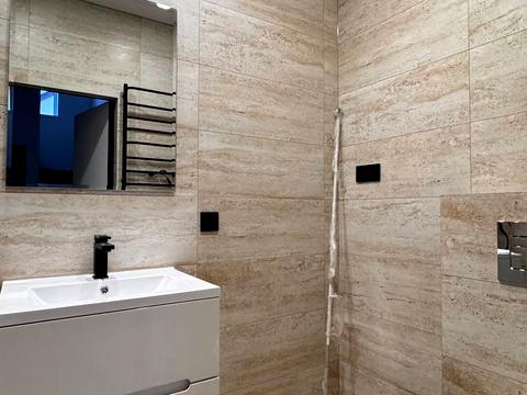 будинок за адресою Михайла Булгакова вул.