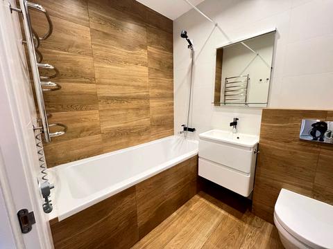 квартира за адресою Салютна вул., 2к2