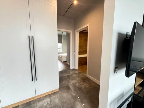 квартира за адресою Салютна вул., 2к2